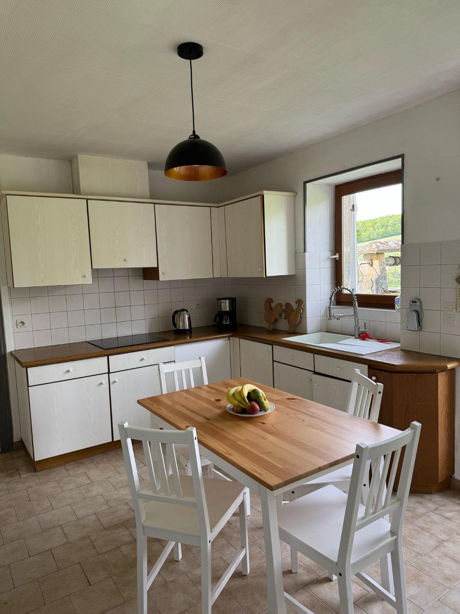 Gite A La Ferme Le Rousset エクステリア 写真