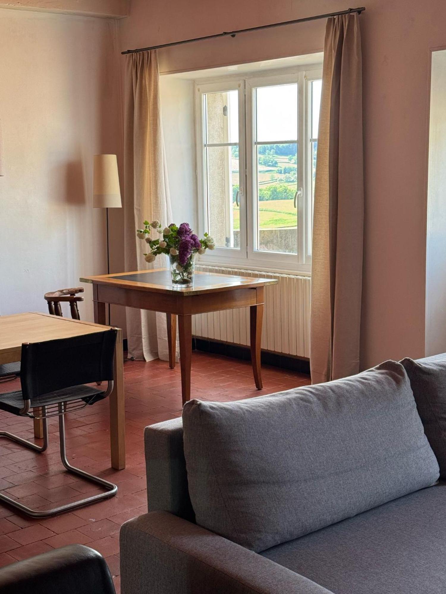 Gite A La Ferme Le Rousset エクステリア 写真