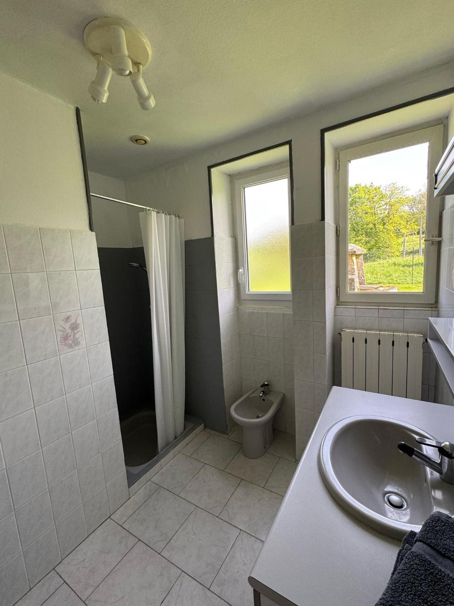 Gite A La Ferme Le Rousset エクステリア 写真